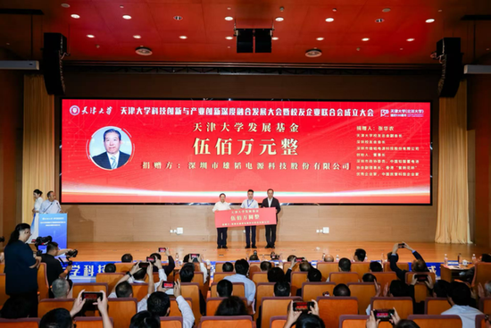 _厨房顶漏水可以做防水么_九龙仓华发天荟值得买吗