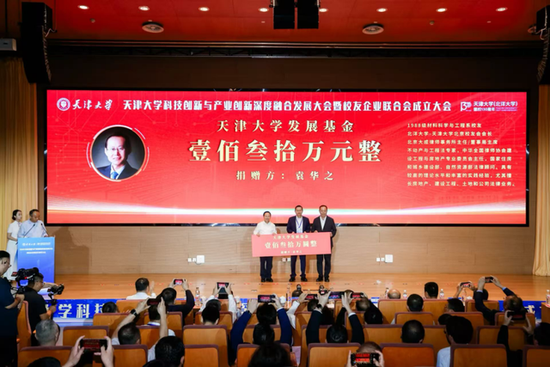 _厨房顶漏水可以做防水么_九龙仓华发天荟值得买吗