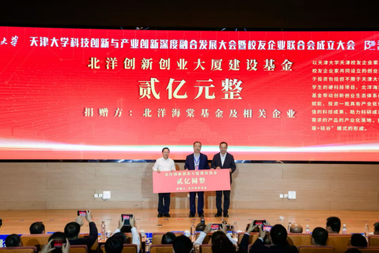 九龙仓华发天荟值得买吗__厨房顶漏水可以做防水么