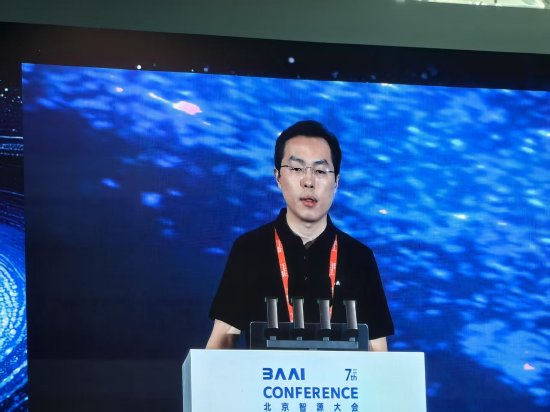 智源发布“悟界”系列大模型，宣布围绕物理AGI进行布局_智源发布“悟界”系列大模型，宣布围绕物理AGI进行布局_