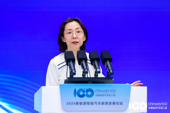 解码产业升级与生态重构，2025新能源智能汽车新质发展论坛成功召开！__解码产业升级与生态重构，2025新能源智能汽车新质发展论坛成功召开！
