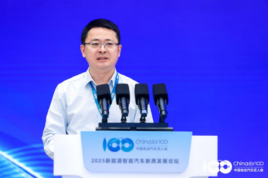 解码产业升级与生态重构，2025新能源智能汽车新质发展论坛成功召开！__解码产业升级与生态重构，2025新能源智能汽车新质发展论坛成功召开！