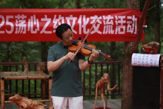 根魂铸山野 · 非遗荡苏马：在杨正龙客栈共赴一场跨越千年的文化对话__根魂铸山野 · 非遗荡苏马：在杨正龙客栈共赴一场跨越千年的文化对话