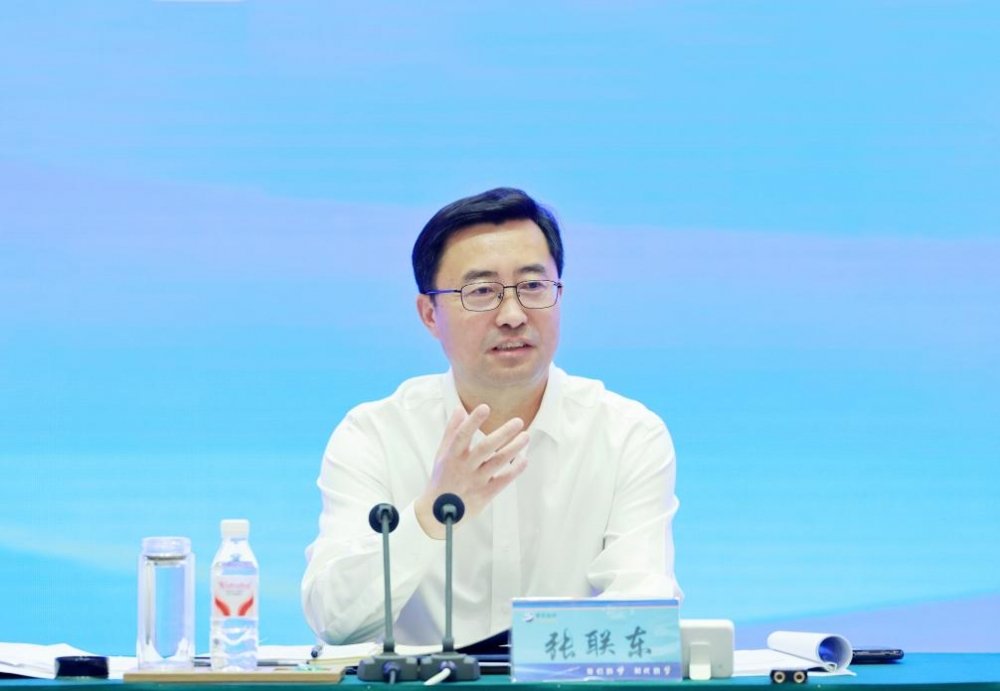 洋河股份股东大会现场：坚定长期主义，穿越行业周期__洋河股份股东大会现场：坚定长期主义，穿越行业周期