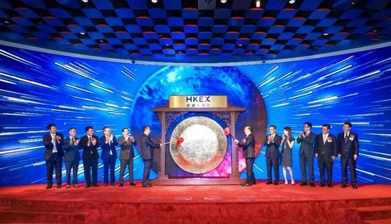 宁德时代，成功在香港上市，H股价格超过A股，市值1.4万亿，今年全球最大IPO！_宁德时代，成功在香港上市，H股价格超过A股，市值1.4万亿，今年全球最大IPO！_