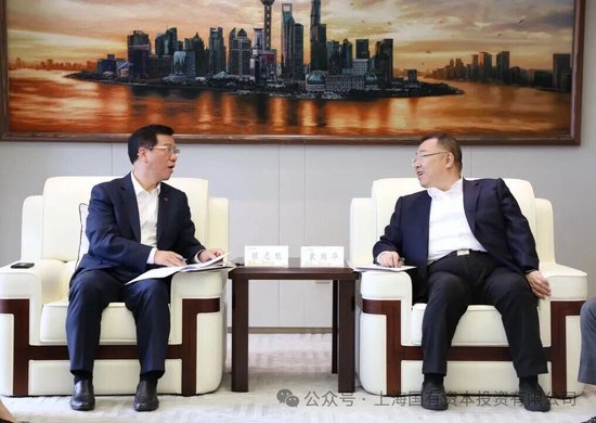 陈志能（左） 图片来源：上海国投公司公众号