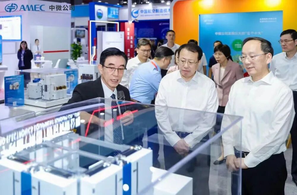 芯片巨头闪崩_芯片巨头有哪些_