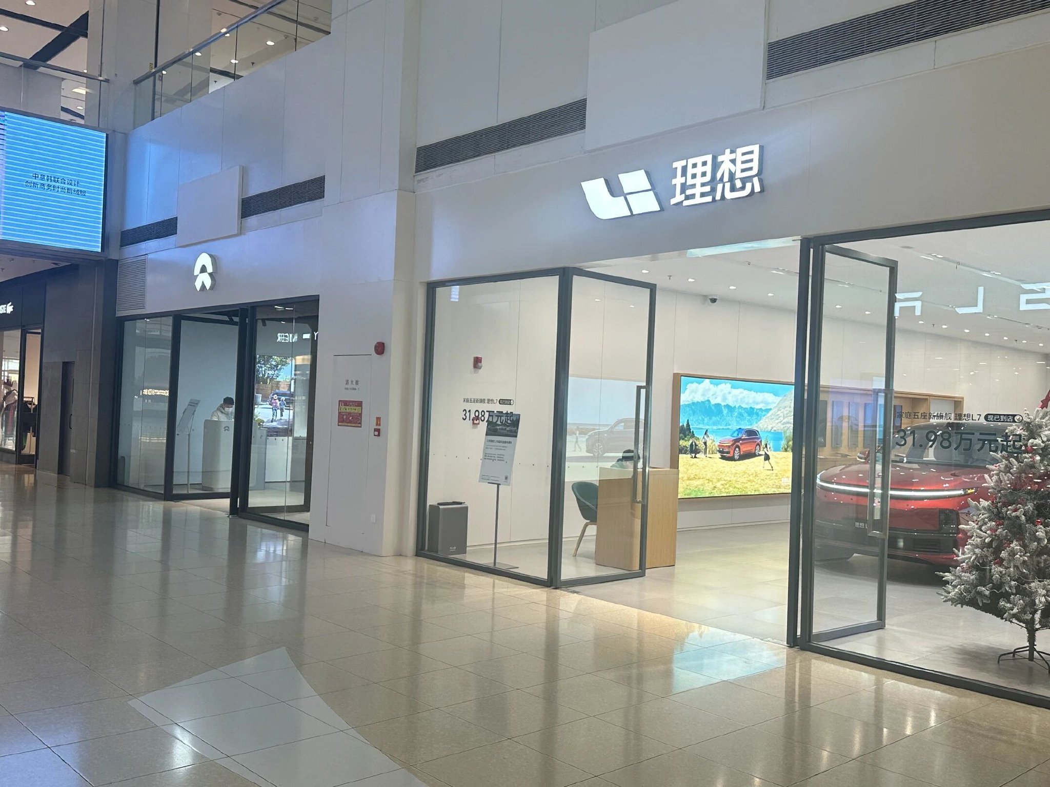 吴迪 摄